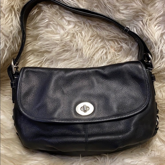Coach Handbags - Coach Leather Shoulder Bag